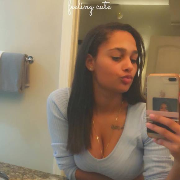 Profile Picture of Bryanna Calhoun (@hiimbryanna) on Poshmark