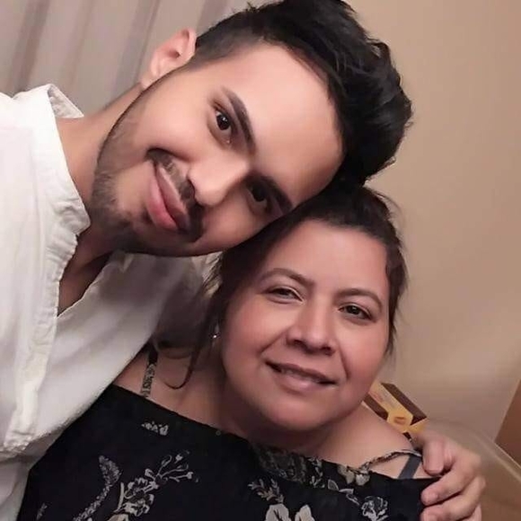 Profile Picture of Adriana Bedoya (@adriana1023b) on Poshmark