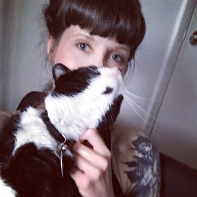 Profile Picture of Mandy DeBoer (@@mandapanda4a) on Twitter