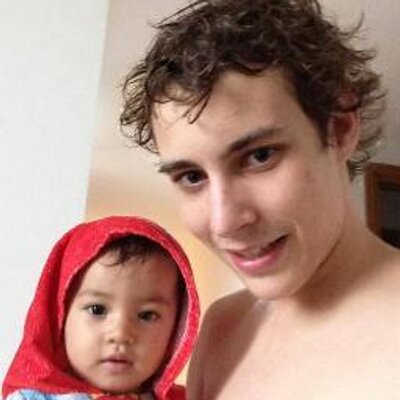 Profile Picture of Joel McGowan (@bulldoges) on Twitter