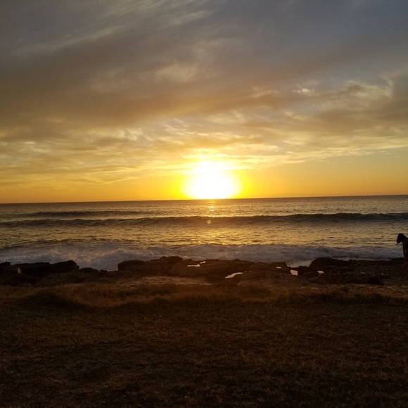 Profile Picture of Jade Mendivil (@jademendivil) on Poshmark