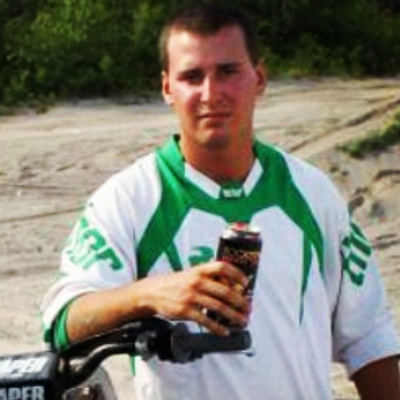 Profile Picture of Jonathan Thibeault (@Thibeault14) on Twitter