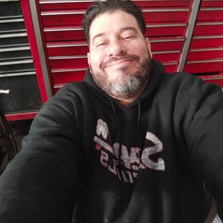 Profile Picture of Waldemar Irizarry (@waldemar.irizarry) on Instagram