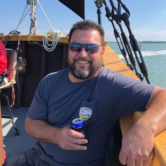 Albert Hojna - Poshmark Profile Picture of Albert Hojna (@alberthojna) on Poshmark