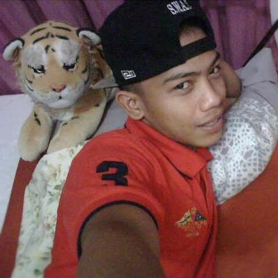 Profile Picture of Mike Lugod Calo (@mikecalo13) on Twitter
