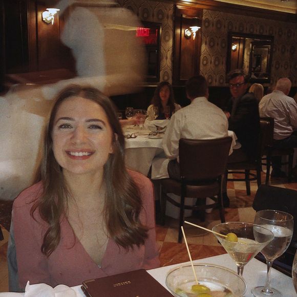 Profile Picture of Nora Vulaj (@noravulaj) on Poshmark