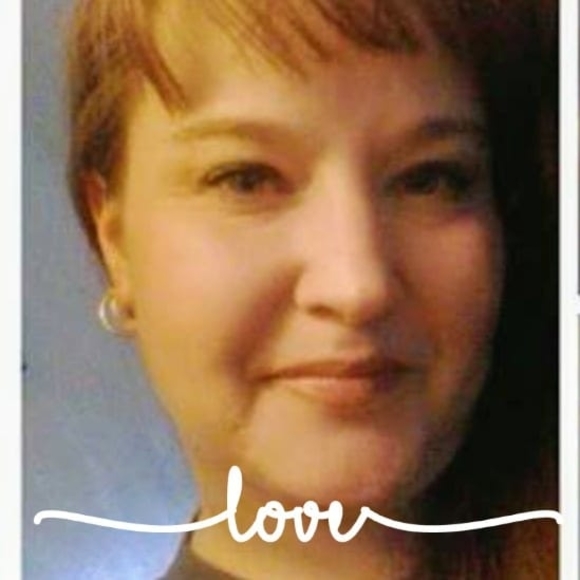 Kameca Garretson - Poshmark Profile Picture of Kameca Garretson (@kamecarenee74) on Poshmark