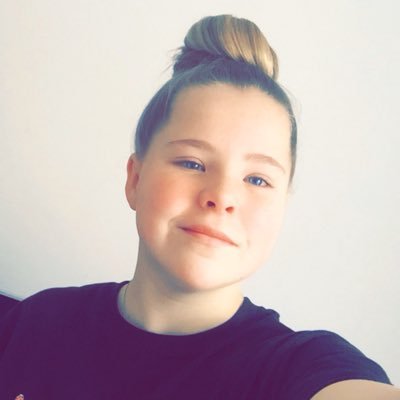 Profile Picture of ShannonHale_ (@shannonHale145) on Twitter