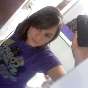 Profile Picture of Sheila Carroll (@hottoppichotty) on Myspace