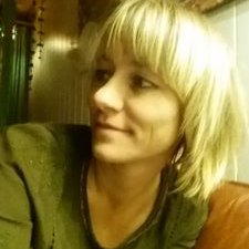 Profile Picture of Connie Schneider (@ConnieS0555) on Twitter