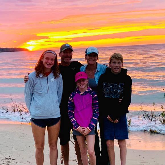 Andrea Pence hansen - Poshmark Profile Picture of Andrea Pence hansen (@amhansen1480) on Poshmark