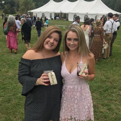 Profile Picture of Ivy (@Ivywalsh13) on Twitter