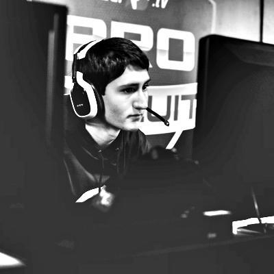 Profile Picture of Joe Mikula (@EM_JuKim) on Twitter