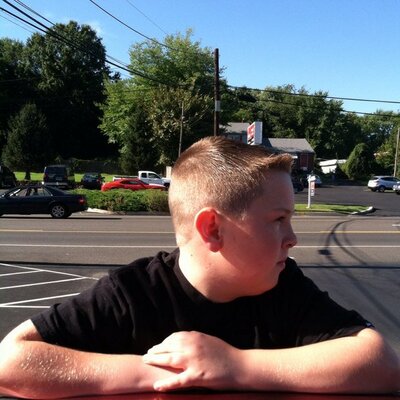 Profile Picture of Devon Downs (@DownsDevon) on Twitter