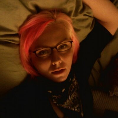 Profile Picture of Heather Bowler (@HLWeatherly) on Twitter