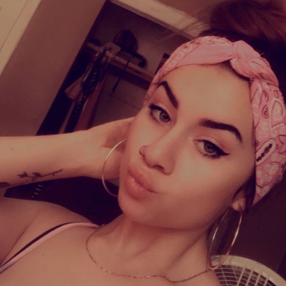 Profile Picture of Danny Smith (@dannymsp321) on Poshmark