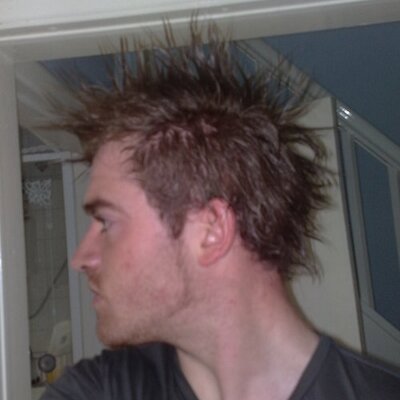 Profile Picture of James McGuinn (@Buzzbullet) on Twitter