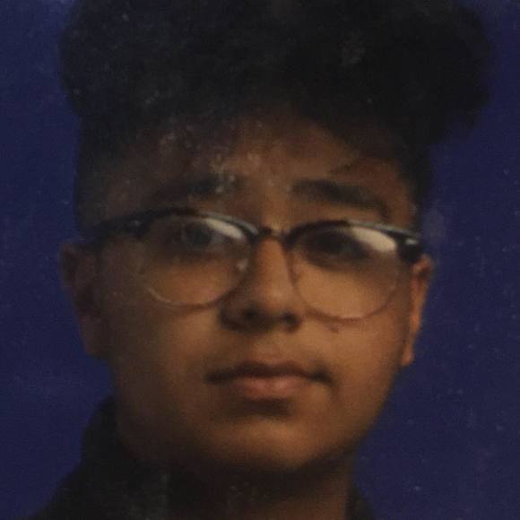 Profile Picture of Daniel Becerra (@thebigsender) on Poshmark