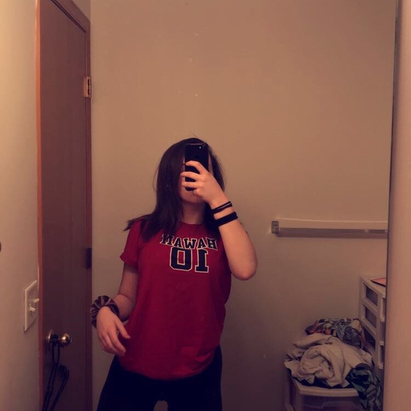 Profile Picture of Avrey Coyan (@avreecoyan) on Poshmark