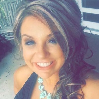 Profile Picture of Crystal Richter (@Crystal46248808) on Twitter