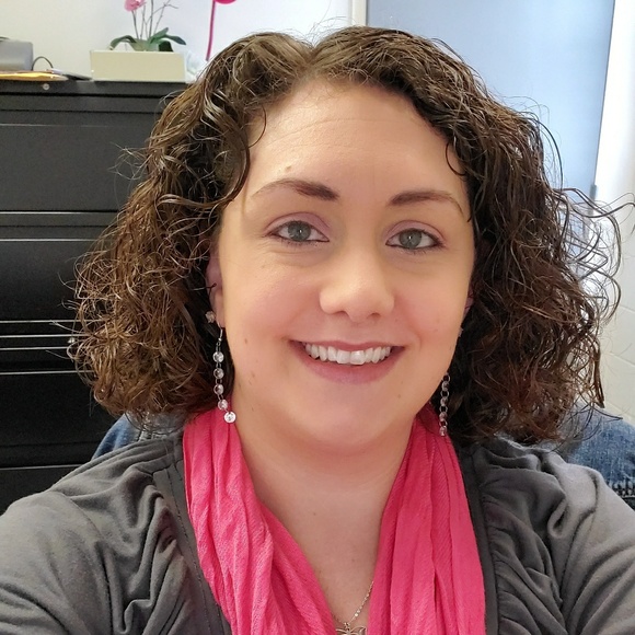 Profile Picture of Ashelyn Briggerman (@blazerash) on Poshmark