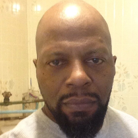 Profile Picture of Terry Wiley (@terrywiley) on Poshmark