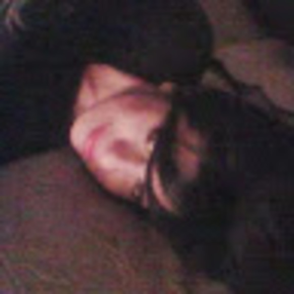 Profile Picture of Tah Tah (@taloula21) on Poshmark