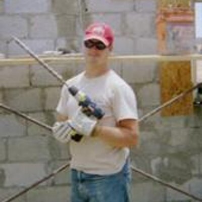 Profile Picture of Andrew Zahn (@azahn2010) on Twitter