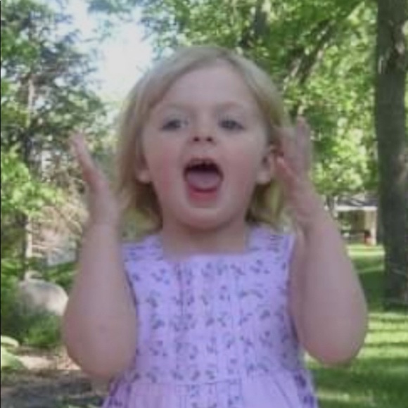 Profile Picture of Karli Grundhoffer (@kgrundhoffer) on Poshmark