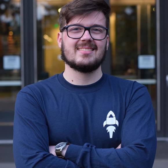 Profile Picture of Daniel Simic (@lordgaben) on Poshmark