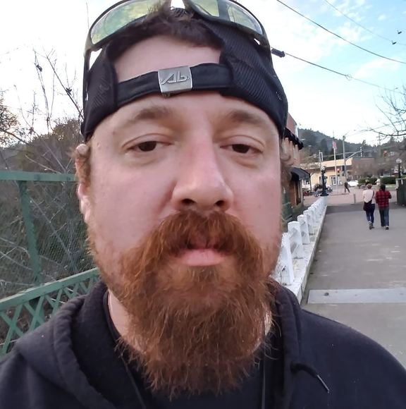 Profile Picture of Sean Hoffman (@phelleps4567) on Poshmark