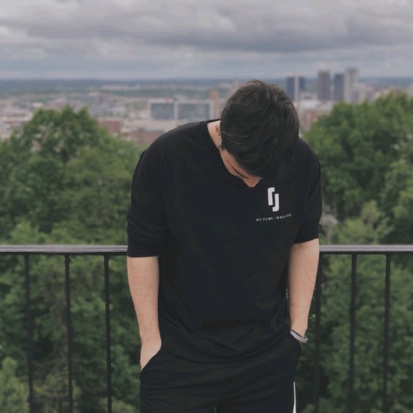 Profile Picture of Joshua Phillips (@pjoshua11) on Poshmark