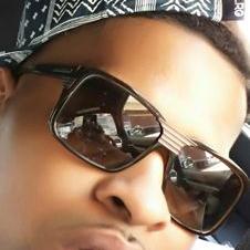Profile Picture of Walter James (@LarryProwell) on Twitter