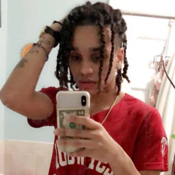 Profile Picture of David a. Marcelo (@d_marcelo) on Poshmark