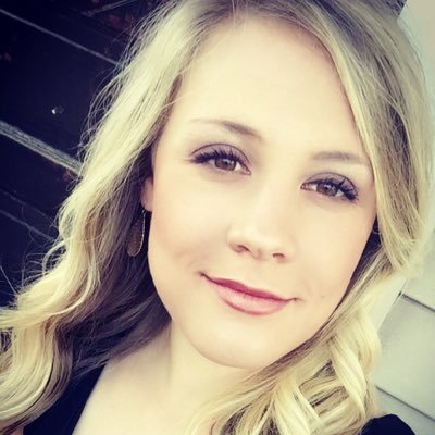 Profile Picture of Melanie Heath (@_melanieheath) on Twitter