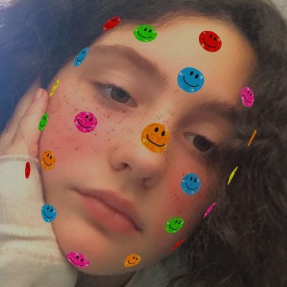 Profile Picture of Lana Robideau (@lanarobideau) on Poshmark