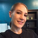 Profile Picture of Robin Findlay (@robinlovesbrows) on Instagram