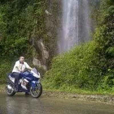 Profile Picture of Robert (@RobertChasmar) on Twitter