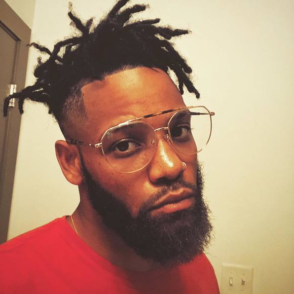 Profile Picture of Radish Sallis (@radishsallis) on Poshmark