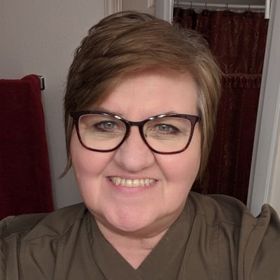 Profile Picture of Cynthia Dickinson (@FionaGable) on Twitter
