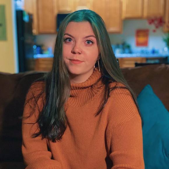Profile Picture of Gabrielle Lapointe (@gabriellelapoin) on Poshmark