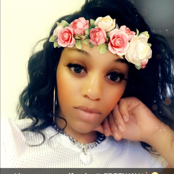 Profile Picture of Freida Jordan (@freida34) on Poshmark
