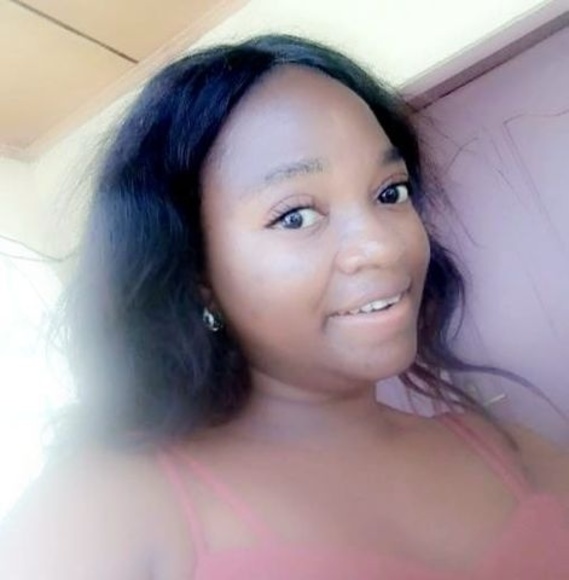 Profile Picture of Adu agyapong Abigail (@abi370) on Poshmark