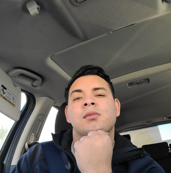 Profile Picture of Ariel Herrera (@arielherrera404) on Poshmark