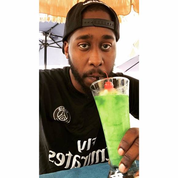 Profile Picture of Drew Mccarthy (@drewstar32) on Poshmark