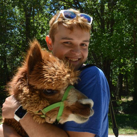 Profile Picture of Derek Reynolds (@reynolds_derek) on Poshmark