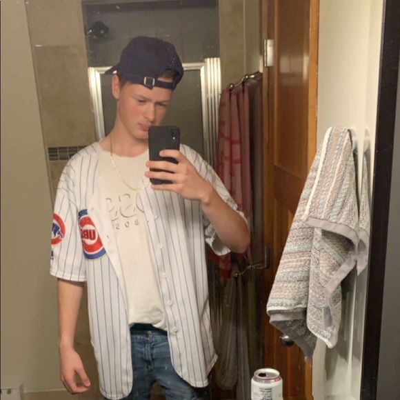 Profile Picture of Matthew Kuhnlein (@matthewkuhnlein) on Poshmark
