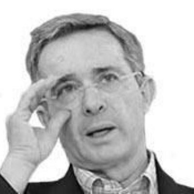Profile Picture of Álvaro Uribe Vélez (@AlvaroUribeVel) on Twitter
