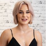 Profile Picture of Danielle Robertson (@danielle_avaiahair) on Instagram