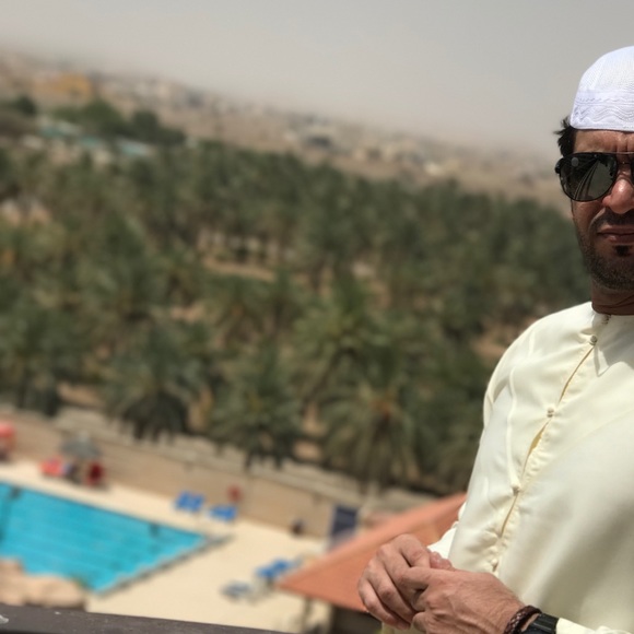 Profile Picture of Nasser Alhajri (@nasser123123) on Poshmark